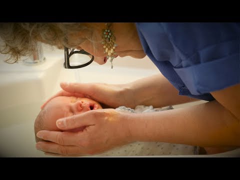 Voyage au cœur de la thalasso bain bébé : Oscar - Clinique de la Muette