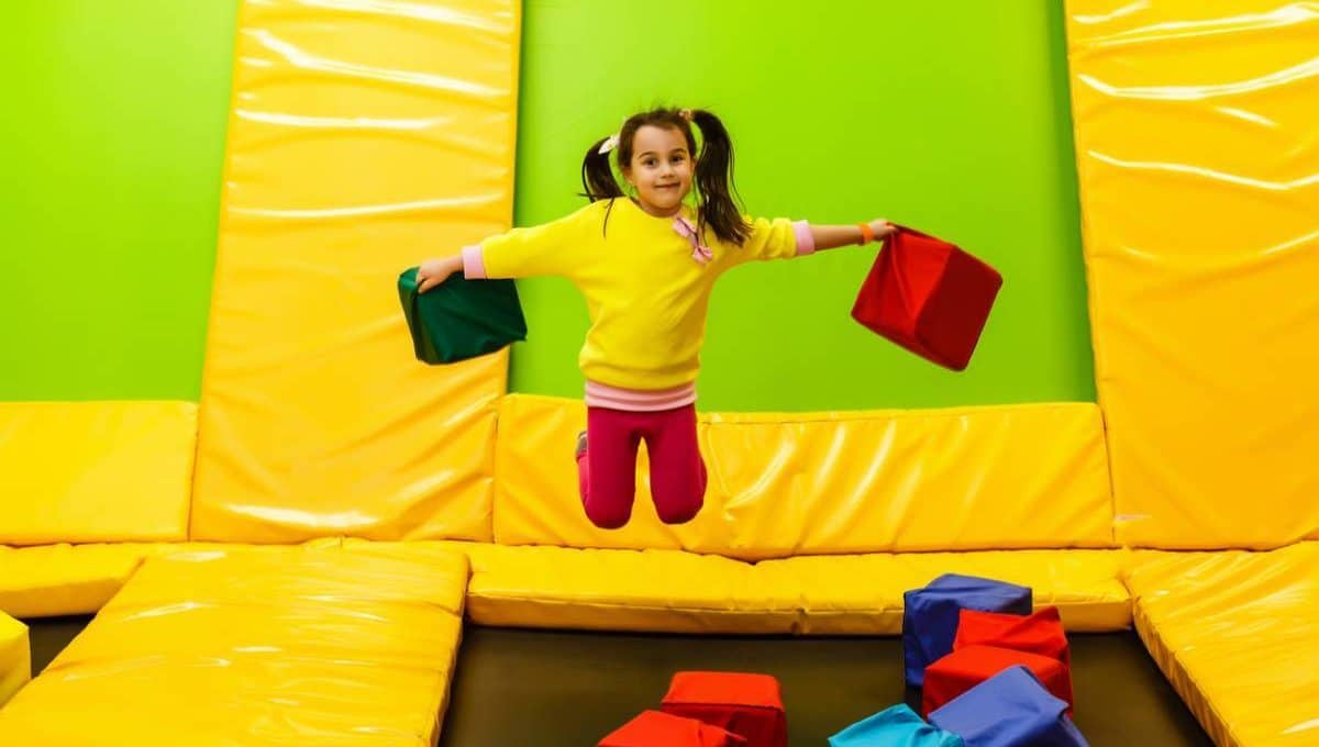 Anniversaire Trampoline Park Un Au.jpg