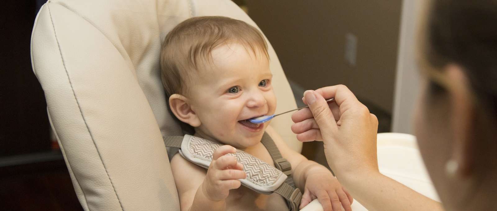 pourquoi utiliser un plateau repas de bebe