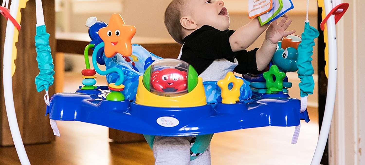 Table d'activités pour bébé