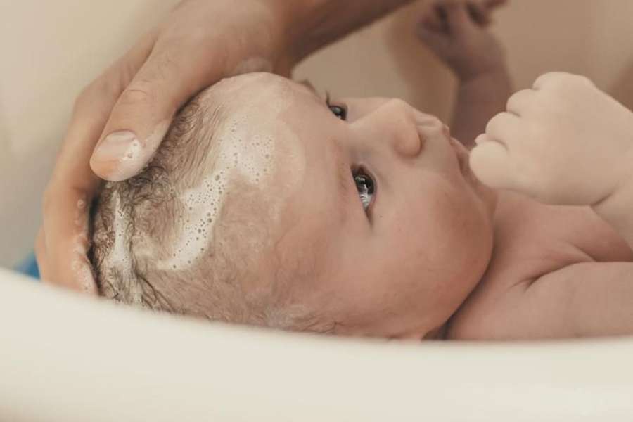 comment choisir un transat de bain pour bebe