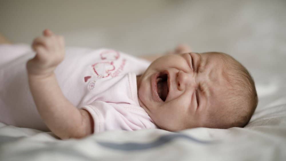 causes symptômes coliques bebes