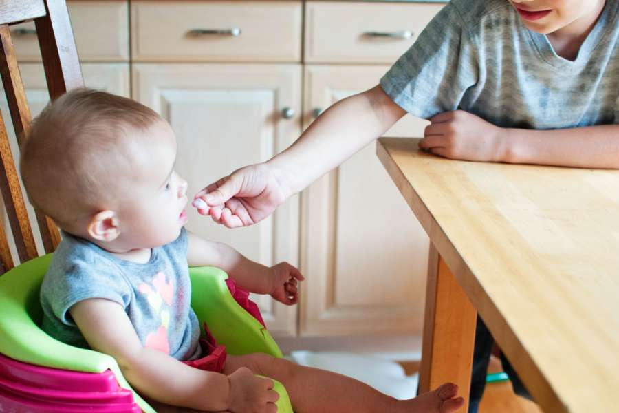 comment choisir un siege de table bebe