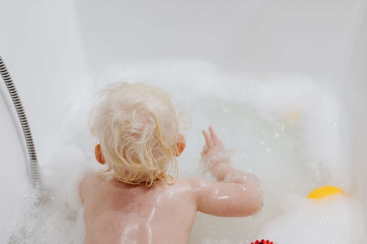 Laver bébé avec des produits naturels